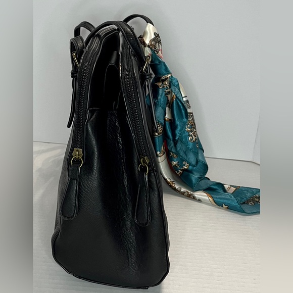 Bueno Leather Handbag EUC - Picture 6 of 7